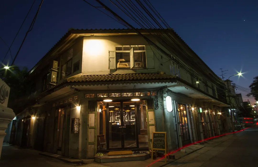 Here Hostel Bangkok-1